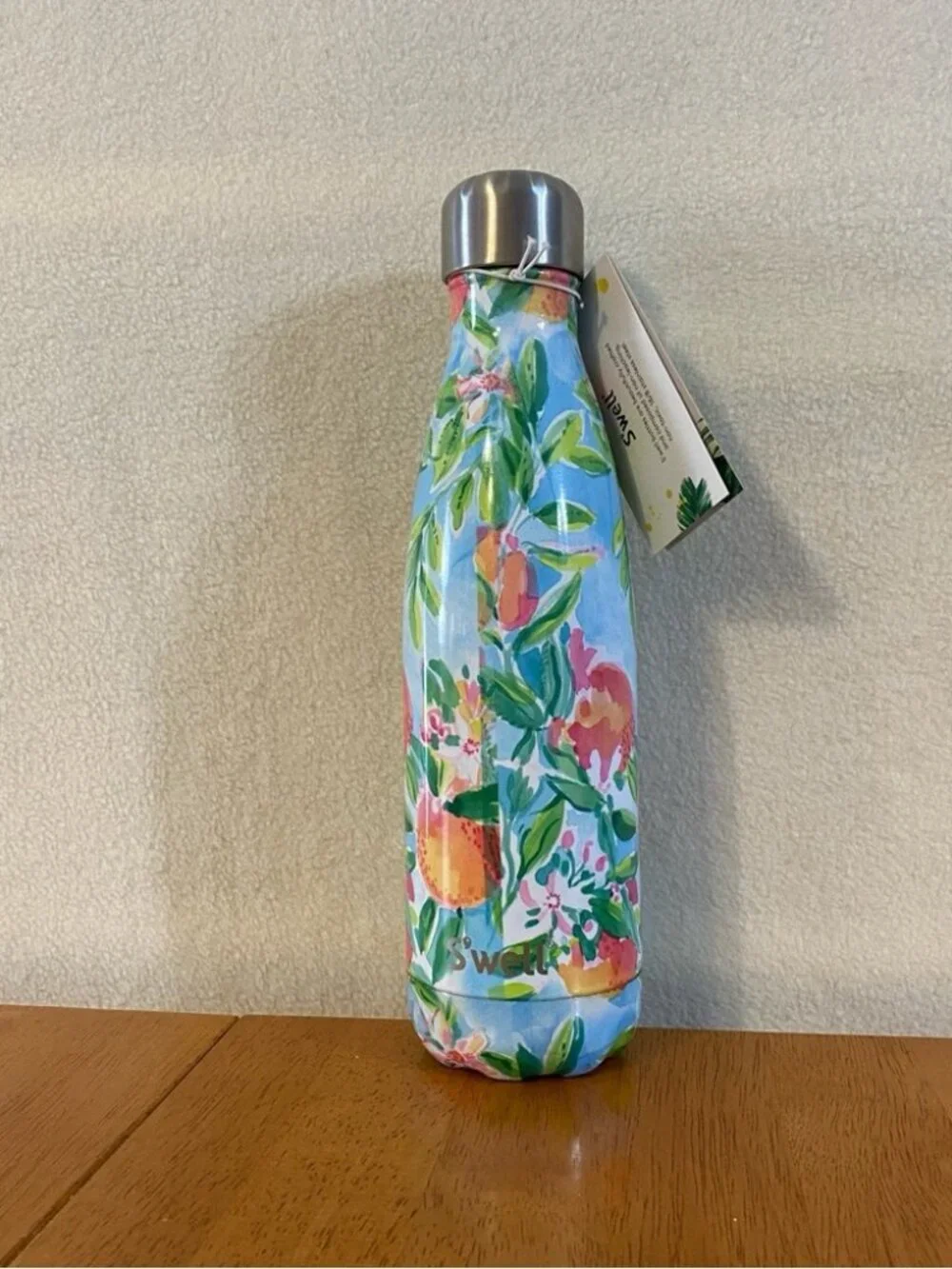 NWT Lilly Pulitzer x Starbucks x S'well 17oz metal bottle Fresh Squeezed